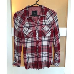 Rails flannel top.